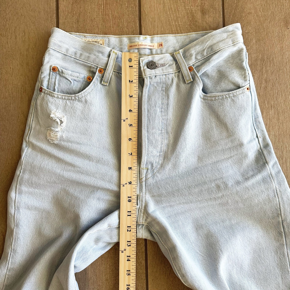 Levi's Womens Ribcage Straight Ankle Jeans Size 26 Premium Button Fly Distressed - Picture 9 of 10